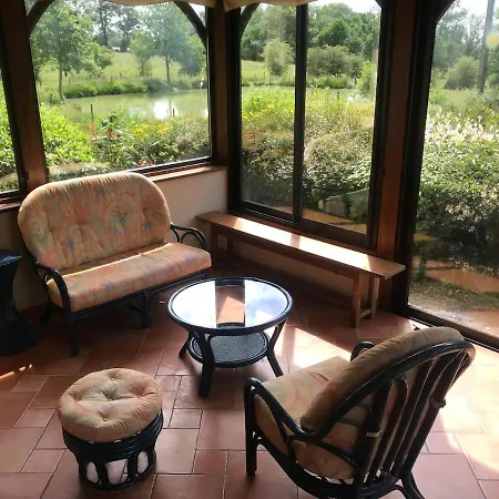 Nyaraló Maison Avec Veranda Et Panorama Sur La Nature